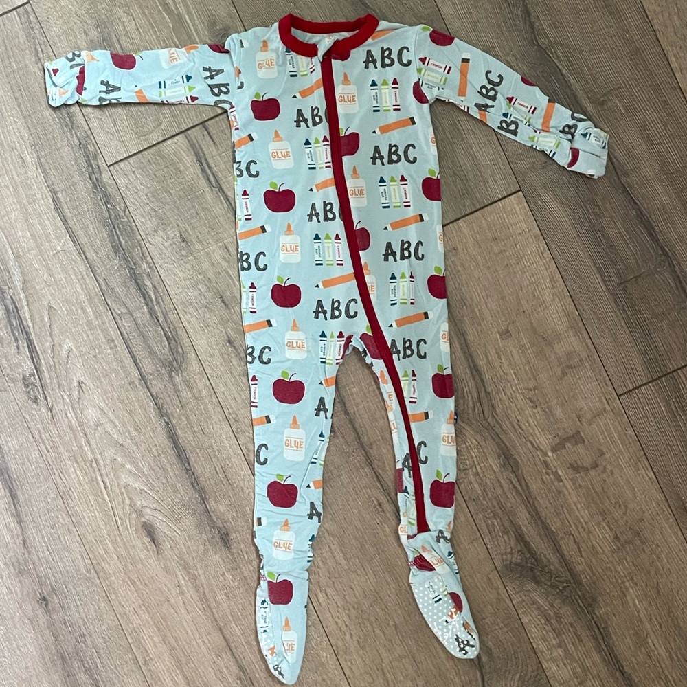 ABC kickee footie
